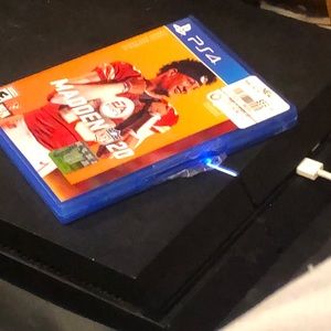 Meet your Posher, Ethan